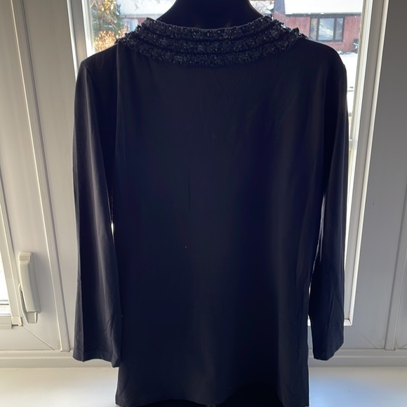 Holt Renfrew 3/4 length sleeve V neck with sequin embellishments Sz L - Picture 3 of 6